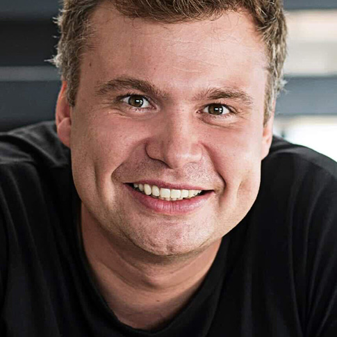 TADAS BURGAILA